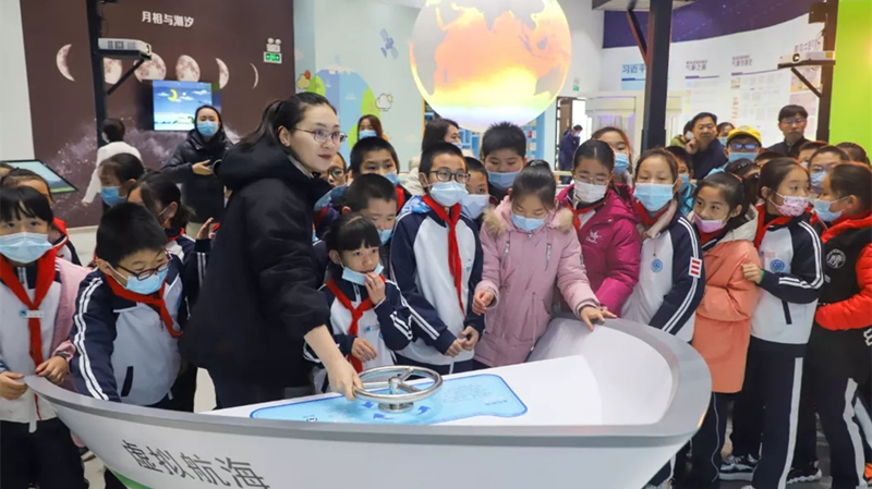 喜訊！城市陽臺(tái)海洋研學(xué)基地獲評(píng)青島市科普教育基地(圖4)