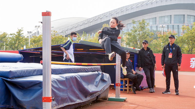 全民運動會 黃發(fā)展風(fēng)采(圖5) 全民運動會 黃發(fā)展風(fēng)采(圖5)